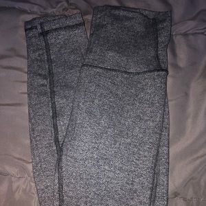 LULULEMON WUNDER UNDER LEGGINGS